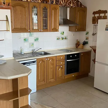 Sarafovo Beach Apartment *